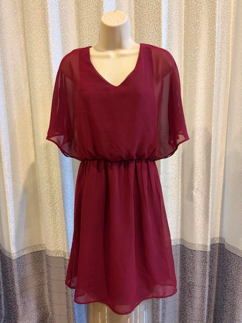 C Burgundy V-Neck Chiffon Overlay Party Dress